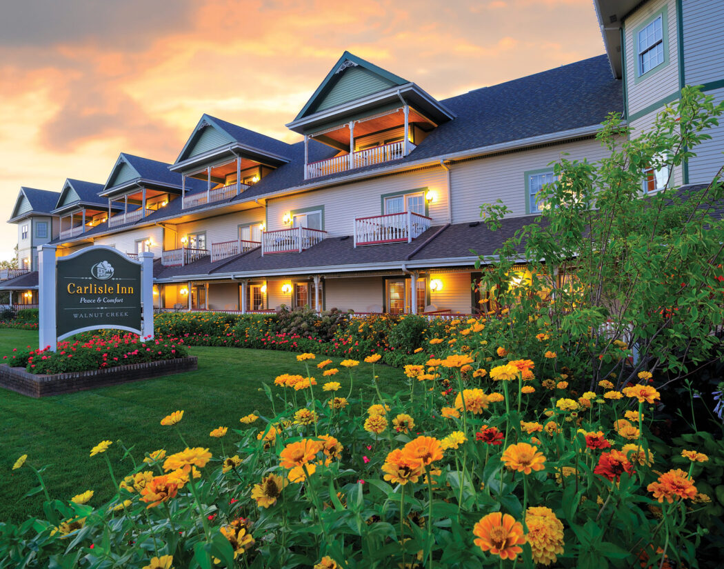 Carlisle Inn at Walnut Creek exterior sunset