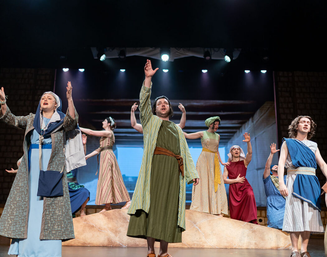 Dining and Theater Packages