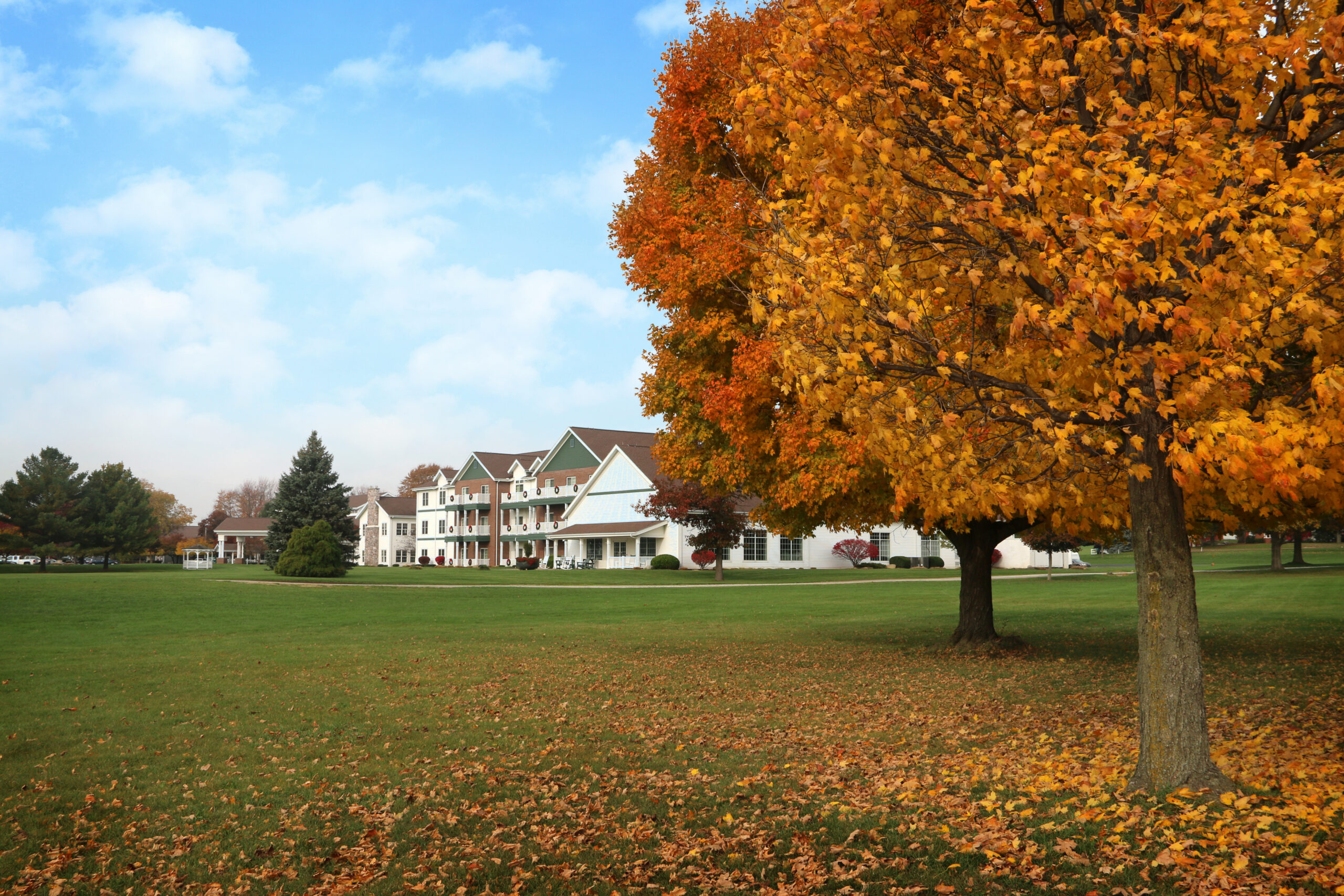 Unforgettable Autumn Getaways in Ohio, Indiana and Florida